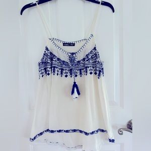 XS GYPSY 05 top. White with blue embroidery.